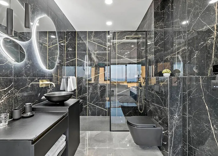 Stunning In With Sauna Feriehus Makarska
