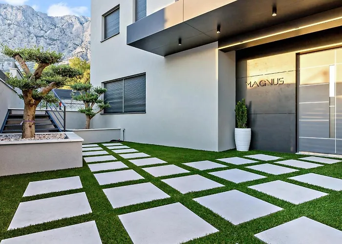 Stunning In With Sauna Feriehus Makarska